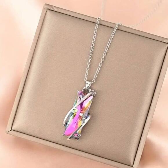 Gorgeous Bamboo Crystal Necklace Statement Piece - Picture 1 of 7